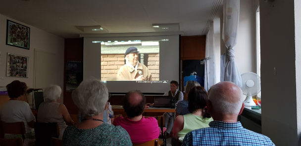 Vortrag erinnerte an Dario Fo – Zeitzeugin berichtete von ihrer Begegnung mit dem großen Italiener