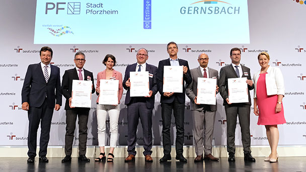 Bundesministerin Giffey ehrt Gernsbach – „Die Stadt Gernsbach übernimmt Verantwortung“