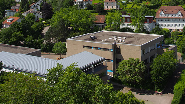 Mehr Gernsbacher Schüler kehren in die Schulen zurück - Vorrangig Unterricht in Deutsch, Mathematik, Fremdsprachen Mehr Gernsbacher Schüler kehren in die Schulen zurück - Vorrangig Unterricht in Deutsch, Mathematik, Fremdsprachen