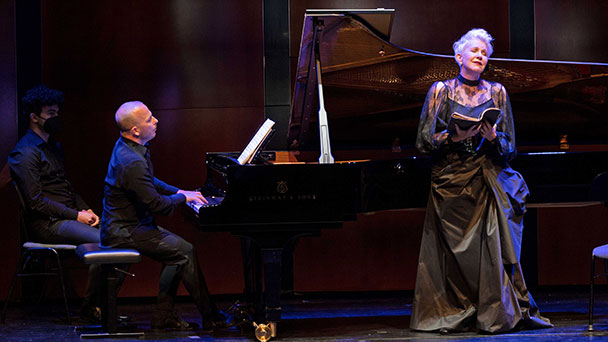 Kritik von Inga Dönges zur Festspielhaus-Aufführung am Samstag – Es ist Sommer: Die „Winterreise“ von Franz Schubert in Wien – 2021 in Baden-Baden „à la mode“ Kritik von Inga Dönges zur Festspielhaus-Aufführung am Samstag – Es ist Sommer: Die „Winterreise“ von Franz Schubert in Wien – 2021 in Baden-Baden „à la mode“