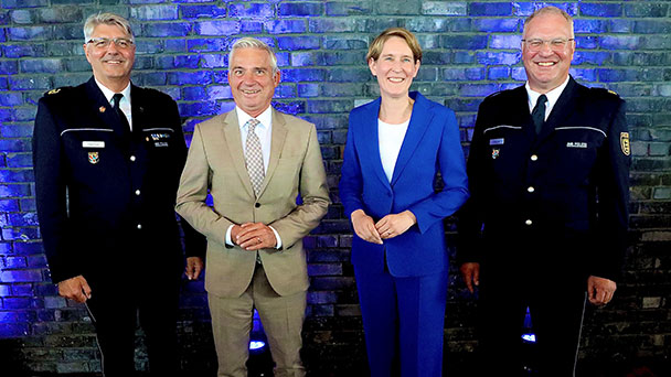 Personalie bei der Polizei – Der Dialog-Polizeipräsident Reinhard Renter geht – Jürgen Rieger kommt 