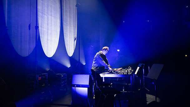 Festspielhaus will Türen weit aufstoßen – „Das junge Festival Baden-Baden“ – „DJ-Set mit Schlagwerk, Knitting und Reading Party“