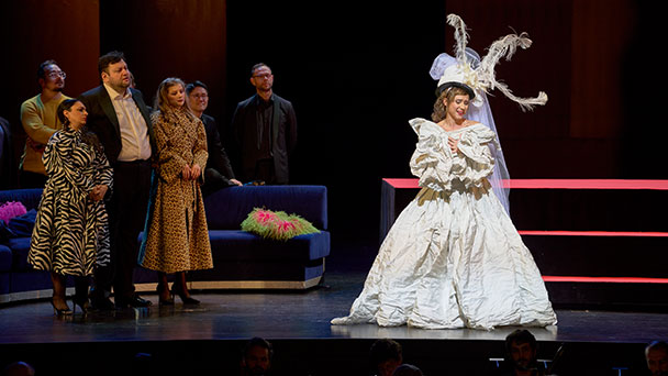 Gioachino Rossini im Festspielhaus Baden-Baden – Das Publikum: In höherem Alter und junge Leute mit Parka und Rucksack – Gastkommentar von Inga Dönges 