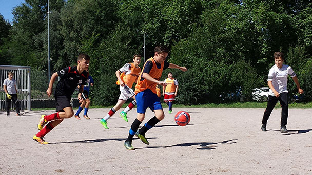 Rastatt sucht junge Fußball-Stars – Turnier am 6. und 7. Juni im Stadtpark