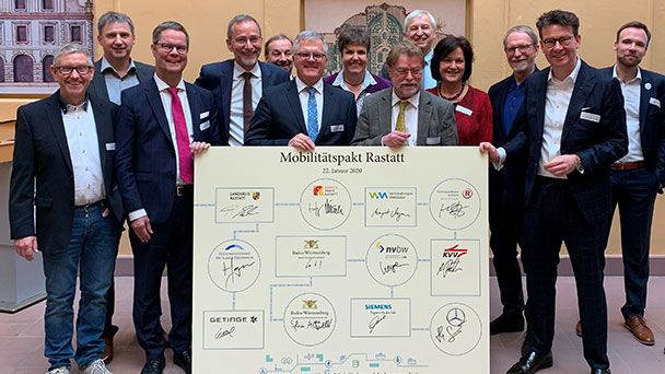Dritter Mobilitätspakt des Landes in Rastatt unterzeichnet – Zeichen für klimaneutrale, vernetzte Mobilität Dritter Mobilitätspakt des Landes in Rastatt unterzeichnet – Zeichen für klimaneutrale, vernetzte Mobilität