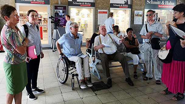 Enttäuschung nach Ortstermin mit Deutscher Bahn - Nur kleine Zwischenlösungen am Rastatter Bahnhof 