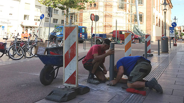 Kaiserstraße soll nicht mehr von Falschparkern blockiert – Stadt lässt 34 Poller installieren