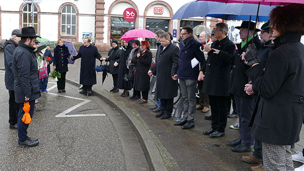 Israelitische Kultusgemeinde Baden-Baden und OB-Vertreter gedachten der Opfer – Kränze am Holocaust-Gedenktag in Rastatt
