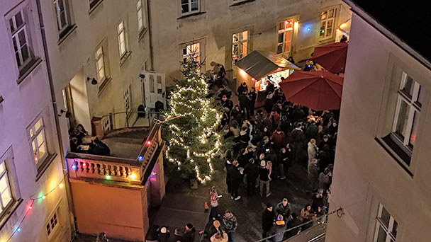 Es wird immer weihnachtlicher in Baden-Baden – Adventsbasar an der Klosterschule vom Heiligen Grab