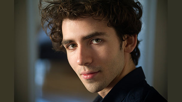 Konzert nach Triumph in St. Petersburg – Alexandre Kantorow kommt nach Baden-Baden