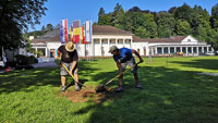 Vorarbeiten für Ausstellung im Kurgarten – BBE verspricht: Kurgarten wird in ursprünglichen Zustand versetzt 