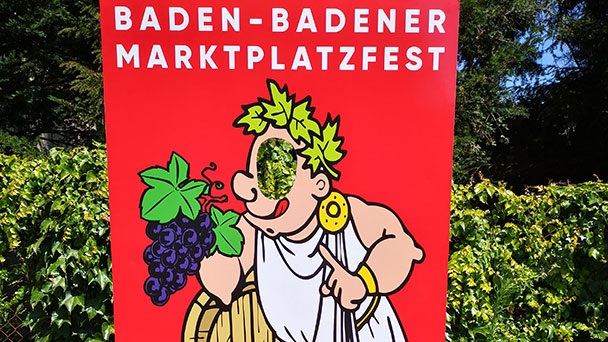 Aus Baden-Baden wird ein Dorf, ein Weindorf – Marktplatzfest ab Samstag Aus Baden-Baden wird ein Dorf, ein Weindorf – Marktplatzfest ab Samstag