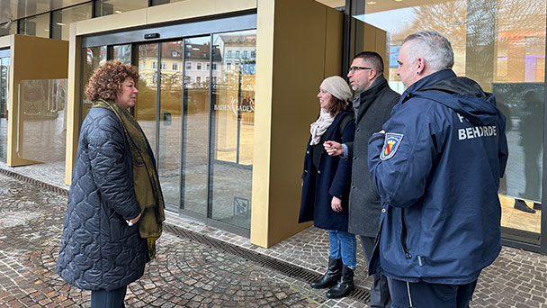 Baden-Badener Augustaplatz „nach der Kriminalstatistik kein Kriminalitätsschwerpunkt“ – Rathaus ändert dennoch seinen Kurs