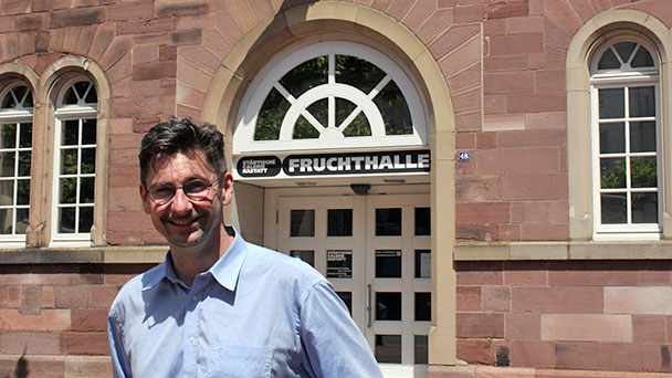 Neue Sichtweisen auf die Sammlung Rastatt – Baden-Badener Künstlerin Simone Demandt mit dabei – Ausstellung „Point of View“ in der Fruchthalle Neue Sichtweisen auf die Sammlung Rastatt – Baden-Badener Künstlerin Simone Demandt mit dabei – Ausstellung „Point of View“ in der Fruchthalle