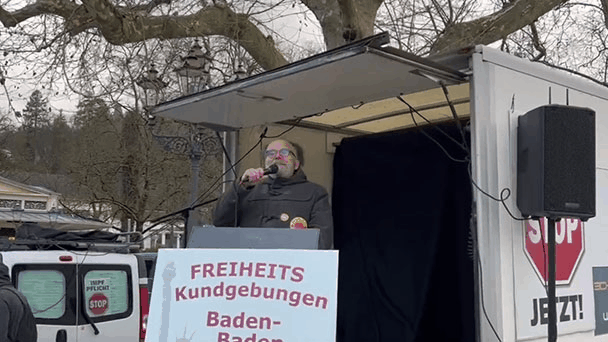 Peter Hank will Oberbürgermeister in Baden-Baden werden – Ankündigung während Corona-Demo mit über 1.000 Teilnehmern