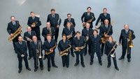 Viele Polizisten jazzen in Bühl – Bundespolizeiorchester München zum Jazztival-Auftakt