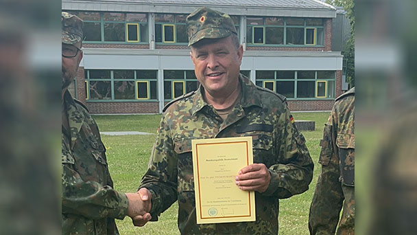 Personalie aus Baden-Baden – Thomas Bippes mit militärischem Karrieresprung – Zum Oberstleutnant ernannt
