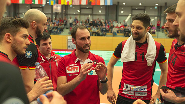 Bundesligisten Bisons mit neuem Trainer zum Auswärtsspiel