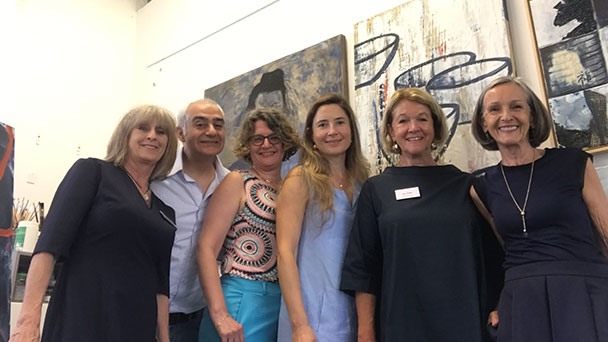 Sechs Baden-Badener Künstlerinnen und die Farbe Blau – Viel beachtete Ausstellung in der „Alten Fabrik“