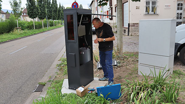 In Gaggenau jetzt besser langsam fahren – Neues mobiles Geschwindigkeitsmessgerät 