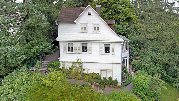 Neue Attraktion im Brahmshaus – Erinnerung an die Rettung durch Baden-Badener Bürger Neue Attraktion im Brahmshaus – Erinnerung an die Rettung durch Baden-Badener Bürger