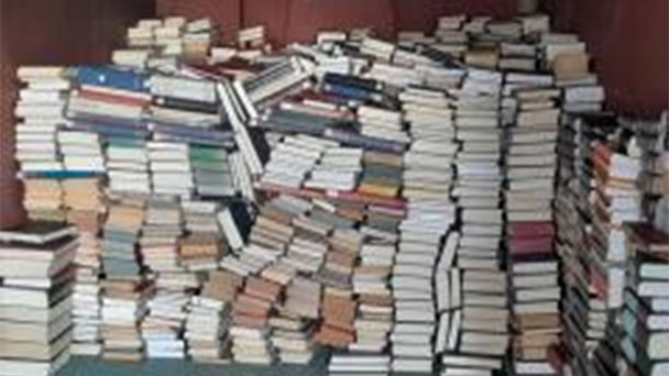 Baden-Badener Michael Wemhöner protestiert gegen „Barbarei“ in Stuttgart – Büchervernichtung der Württembergischen Landesbibliothek