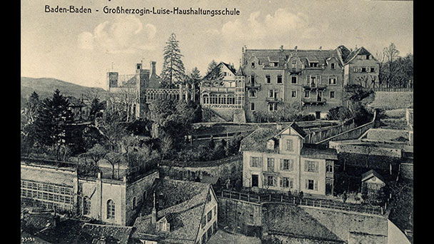 Jetzt in alten Baden-Badener Zeitungen blättern – Digitales Stadtarchiv ausgebaut