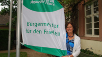 Auch Baden-Baden hisst die Friedensflagge - Mayors for Peace Flaggentag am 8. Juli