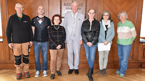 OB Späth lobt Kollegen – Ehrungen, die es immer seltener geben wird 