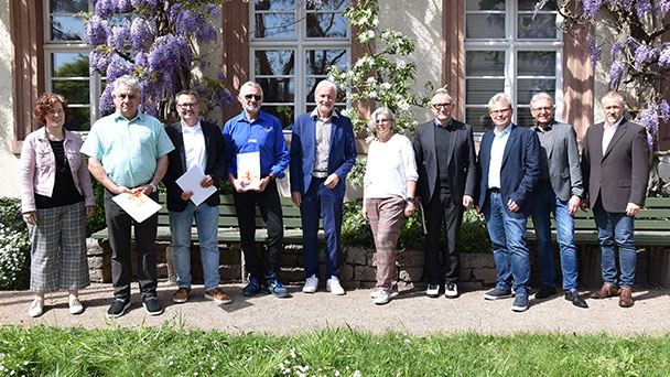 Rede von OB Späth für treue Mitarbeiter der Stadt Baden-Baden – Martin Stubenrauch 40 Jahre beim Fachgebiet Friedhof