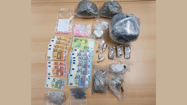 Schlag gegen Drogenszene in Baden-Baden – Marihuana, Kokain und Ecstasy-Tabletten in Asylantenunterkunft