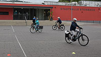 E-Bike-Fahren muss gelernt sein – Training in Steinbach gestartet