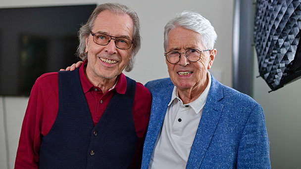 Neues Buch des Baden-Badeners Christian Simon – Vorwort von Frank Elstner: „Wenn ich Sie jetzt einlade, sein Buch zu lesen“