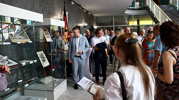 „Die bittere Niederlage der Demokratie“ – Rathauschefs von Gaggenau und Gernsbach finden die richtigen Worte 