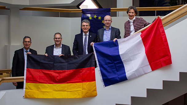 „Deutsch-französischer Tag“ der fünf Eurodistrikte – Baden-Baden verschläft seine europäische Rolle – Steilvorlage von Manuel Hagel nutzen „Deutsch-französischer Tag“ der fünf Eurodistrikte – Baden-Baden verschläft seine europäische Rolle – Steilvorlage von Manuel Hagel nutzen