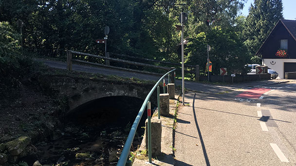 Baustelle in der Beuerner Straße - Kuchenhofbrücke wird saniert Baustelle in der Beuerner Straße - Kuchenhofbrücke wird saniert
