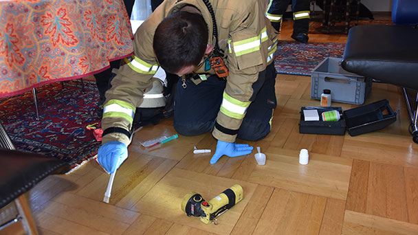 Ungewöhnlicher Einsatz der Baden-Badener Feuerwehr – Quecksilber-Kügelchen eingesammelt