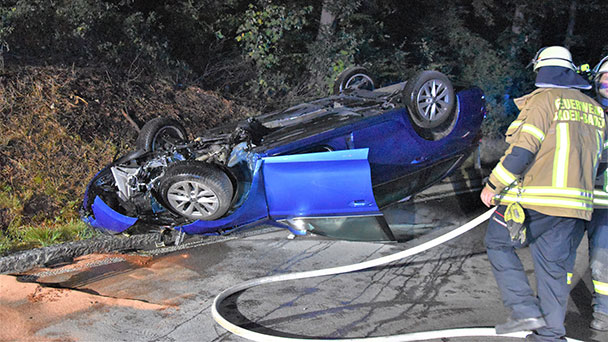 Brennendes Auto an der Wolfsschlucht – Verkehr komplett gesperrt
