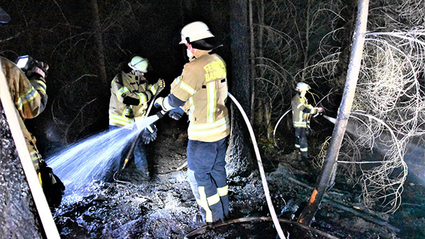 Feuerwehreinsatz im Geroldsauer Wald – „Es kann nicht genug hingewiesen werden, wie groß derzeit die Waldbrandgefahr ist“