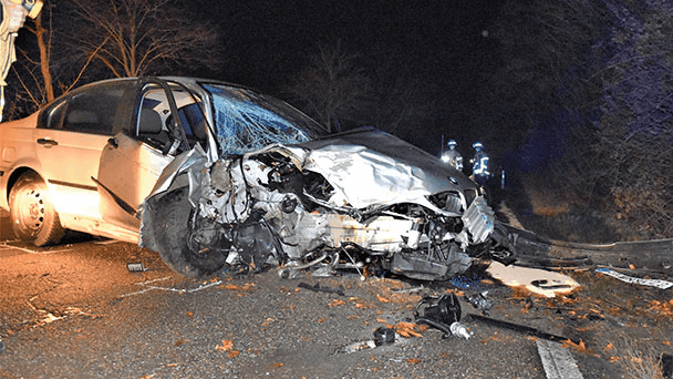 Rätsel um schweren Unfall in Baden-Baden – Autofahrer verschwunden Rätsel um schweren Unfall in Baden-Baden – Autofahrer verschwunden
