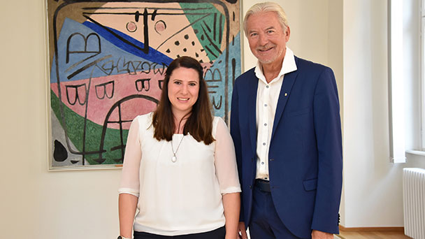 Neue Persönliche Referentin an der Seite des Baden-Badener Oberbürgermeisters 