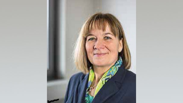 Flughafen-Sprecherin Elke Fleig verlässt Baden-Airpark – Zukünftig Gemeindesprecherin im Landkreis Karlsruhe Flughafen-Sprecherin Elke Fleig verlässt Baden-Airpark – Zukünftig Gemeindesprecherin im Landkreis Karlsruhe