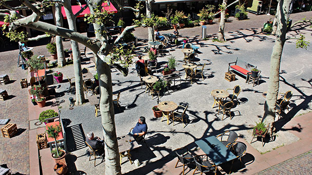 Stadt Gaggenau droht mit Bußgeldern bis 2.500 Euro – Corona-Regelverstöße im Gastronomiebereich