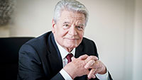 Bundespräsident a.D. Joachim Gauck im Bürgerhaus – Lesung „Toleranz: einfach schwer“ 