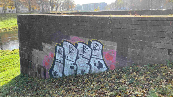 Graffitis werden in Rastatt entfernt – „Mit Kunst selten etwas zu tun“