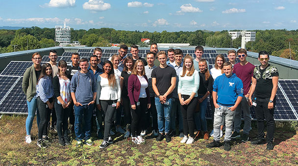 27 neue Auszubildende bei Badenova gestartet – „Großer Arbeitgeber in der Region“ 27 neue Auszubildende bei Badenova gestartet – „Großer Arbeitgeber in der Region“