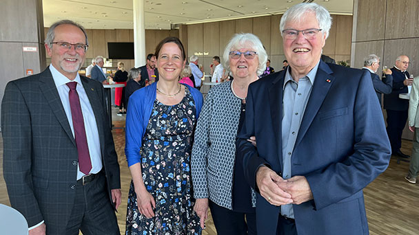 Rastatt feiert seinen Ehrenbürger – Laudator über Gunter Kaufmann: „Flexibel und widerstandsfähig wie Weiden“