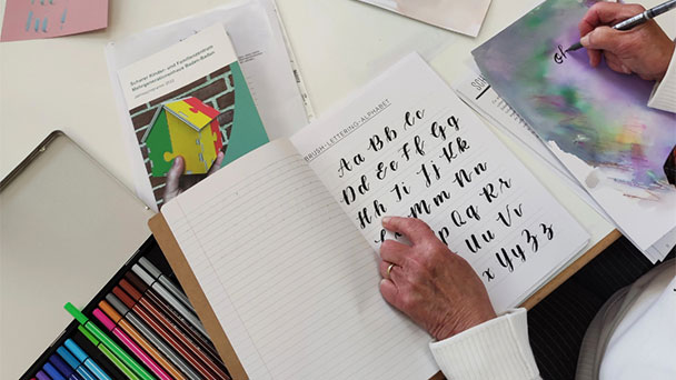 Die geheimnisvolle Stiftung von Adolf Scherer – „Kaffee, Kunst und Freunde" – Kreativwerkstatt für alle Generationen startet wieder