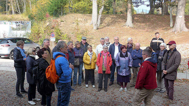 Baden-Badener Europa-Union gedachte der Opfer des Ersten Weltkrieges - Exkursion zum Hartmannsweilerkopf Baden-Badener Europa-Union gedachte der Opfer des Ersten Weltkrieges - Exkursion zum Hartmannsweilerkopf