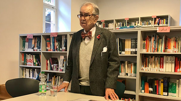 Henry Wuga sprach im Gymnasium Hohenbaden über Baden-Baden 1938 